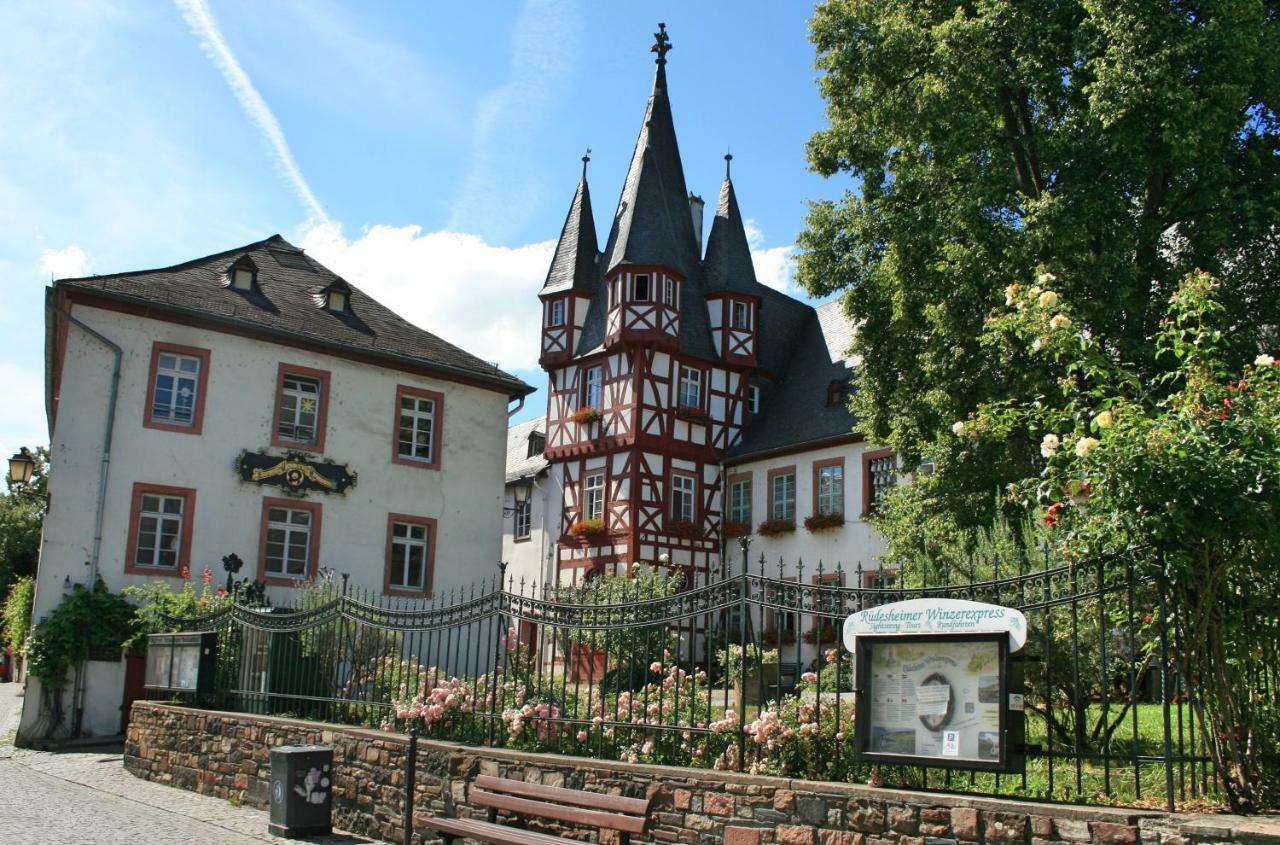 Fewo Zum Malerwinkel - Ruedesheim Рюдесхайм-на-Рейне Экстерьер фото